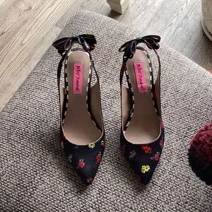 Betsy Johnson heels